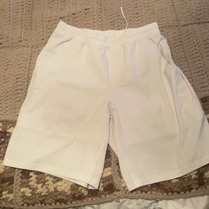 Lulu Pacebreaker 9” Shorts